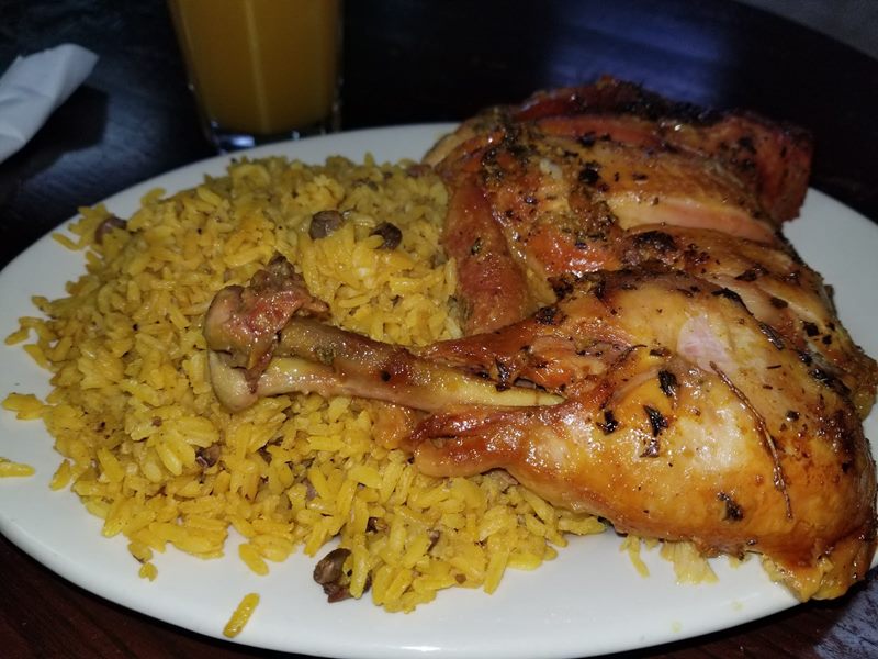 Sabor del Caribe food